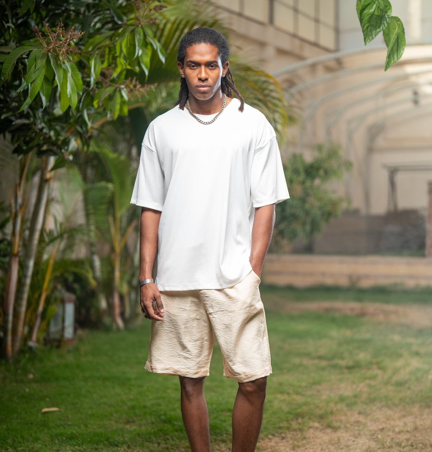 Oversized Linen Shorts - Beige