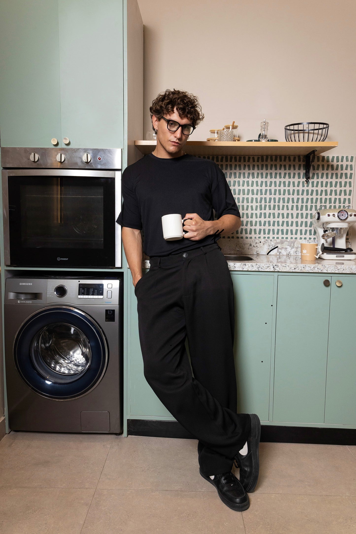 BLACK TAILORED PANTS